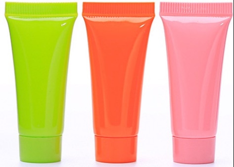 100ml kosmetische Verpakkende van de de Zorgroom van de Buishuid Plastic de Lippenstiftbuis