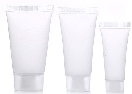 100ml kosmetische Verpakkende van de de Zorgroom van de Buishuid Plastic de Lippenstiftbuis