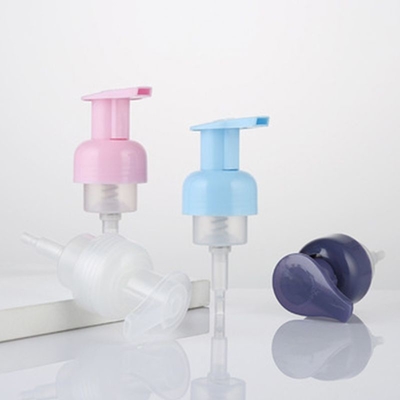 Veelzijdige plastic schuimpompen in levendige kleuren voor reiniging in industriële cosmetica