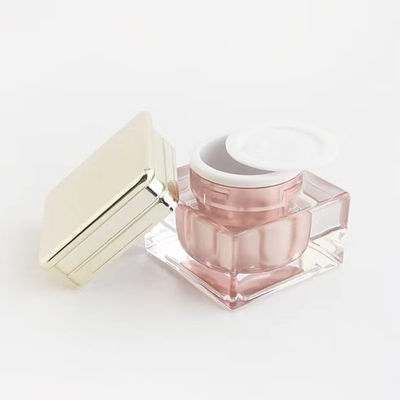 Luxe roze acryl lotion pompfles met gouden dop, lekkagebestendige cosmetische pompfles voor huidverzorging verpakking