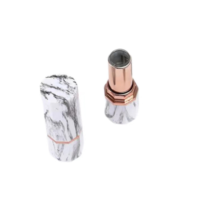 Lippenstift Fruit Jelly Blush Lipgloss Stick Lazy Contour Even Skin Tone Helderder kleur Gemakkelijk aan te brengen Lipgloss Stick