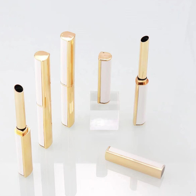 Lippenstiftbuis met diamanten bevestiging, gemakkelijk te dragen en kleuren voor alle huidtypes