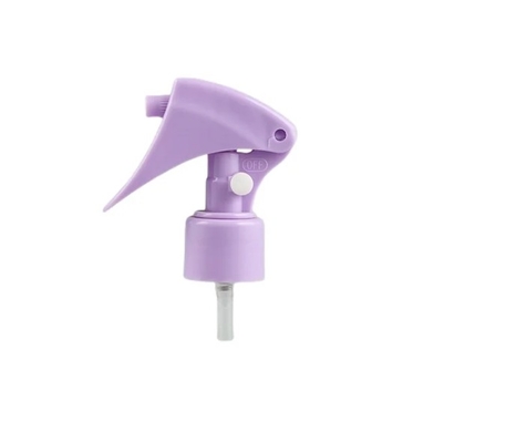 Fles voor het sproeien met een mini-triger 28/410 maat voor nauwkeurig en gecontroleerd sproeien