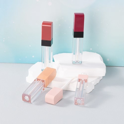 Metalen materiaal Type 3G Leeg gebovelde mond Lipstick buis met rubberen zegel schroef sluiting Plastic Lipbalm buis voor cosmetische container