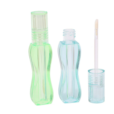 Fabriek 4g lege ronde mond lippenstift buis met rubberen zegel schroef sluiting Plastic lippenstift buis voor cosmetische container verpakking
