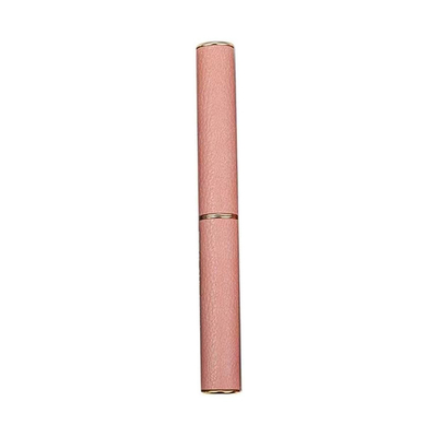 Revolutionaire cosmetische verpakking 5g plastic lippenstiftbuis in mat zwart of andere kleuren met draaiend en terugtrekend ontwerp