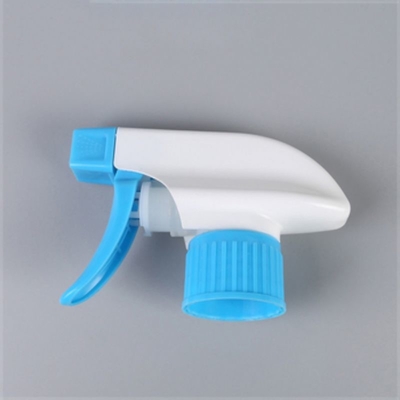 28/400 28/410 28/415 Herbruikbare all-plastic trigger sprayer voor de meeste vloeistoffen