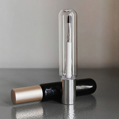 11 ml 14 ml Concealer Lip Gloss Wit Plastic Leeg buisje met fijne borstel voor Blush Highlighter Foundation