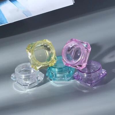 Draagbare Reisskincare Pot PS Materiaal 3g 5g Transparante Crème Pot met Meerdere Kleuropties Ondersteunt Kleur Zeefdruk Op Maat Gemaakt Gebruikt voor Huidverzorgingsverpakking