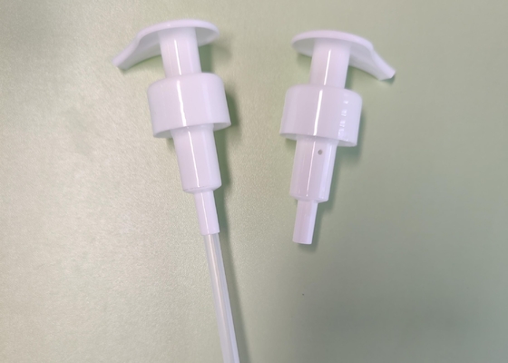 Aangepaste, gebruiksvriendelijke pomp van uitstekende kwaliteit, 24/28MM, met links-rechts vergrendeling voor lotion, crème en vloeistoffen