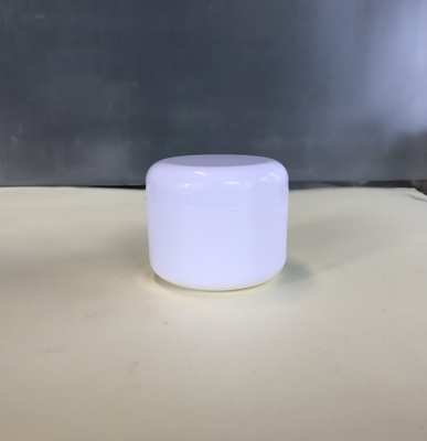 De Room Kosmetische Plastic Kruik 100g van de huidzorg met Schroefdeksel